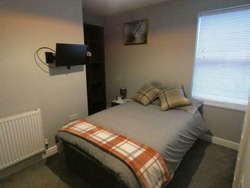 1 Bedroom in Room 2, 14 Compton Street, Hanley thumb-45795