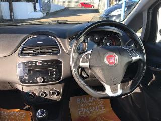  2013 Fiat Punto 1.4 3d thumb 8
