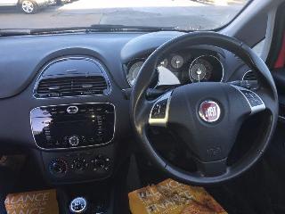  2015 Fiat Punto 1.2 3d thumb 8