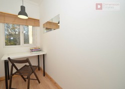 Gorgeous Mezzanine Flat with One Double Bedroom & Study Room thumb 6