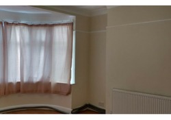 Extra Large Doubles Room Fully Furnished and Refurbished