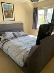 Double Room Available for Rent thumb-46051