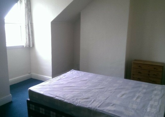 Stechford 1 Bed Flat Available  3