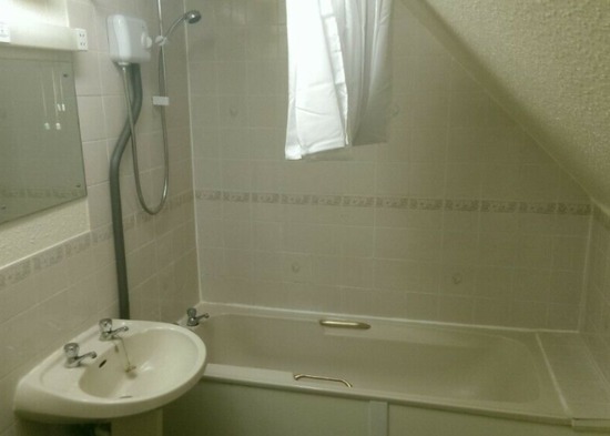Stechford 1 Bed Flat Available  4