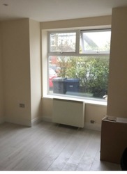 1-Bed Flat with Garden