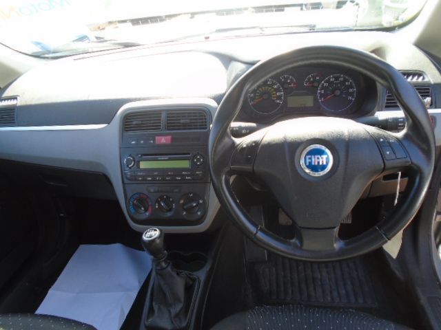 2006 Fiat Grande Punto 1.4 Sport 3dr  4