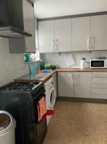 Lovely Double Room to Rent  7