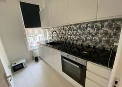 Spacious 2 Bedroom Flat to Rent thumb-46405