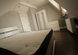 Chance To Rent 3 Stunning Rooms thumb 3