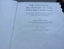 Universal English Dictionary 1960 by Henry Cecil Wyld thumb-46660
