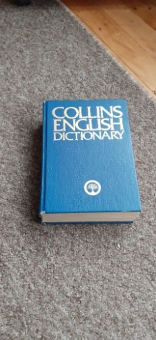Collins English Dictionary  0