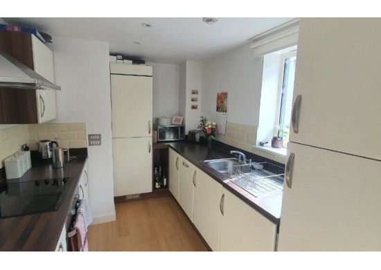 1 Bed Flat to Rent Seven Sisters Road  2