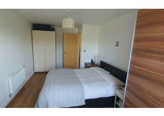 1 Bed Flat to Rent Seven Sisters Road  5