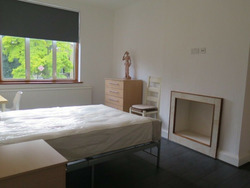 A Large Double Room within a House Share thumb 1