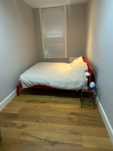Flat on Rent At Heart of Brixton  2