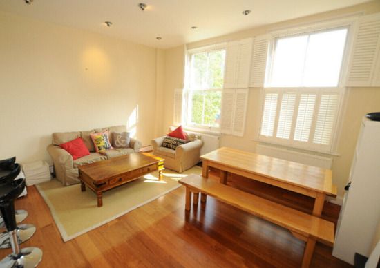 Lexham Gardens Two Bedroom - Room for Rent  0