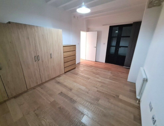 1 Bed Flat to Rent in Lewisham  5
