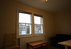 We Are Pleased To Offer This One Bedroom Apartment thumb-47899