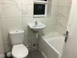 3 Bedroom First Floor Flat to Let thumb 5
