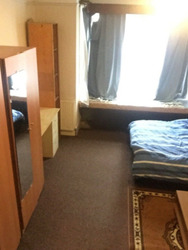 Extra Large Double Room thumb 3