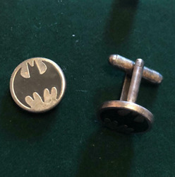 Art Pewter Superhero Batman Logo Emblem Shadow Cufflinks In Original Box VGC thumb-48074