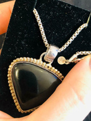 Stunning Antique Silver Large Jet Black Heart Onyx Healing Ladies Art Deco thumb-48078