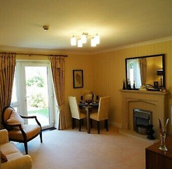Lovely Flat in Monmouth for over 55's thumb-48192