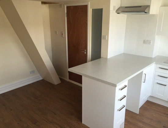 New 1 Bed Flat with Cute Bedroom  8