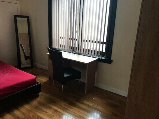 3 Bedroom Flat To Let  6