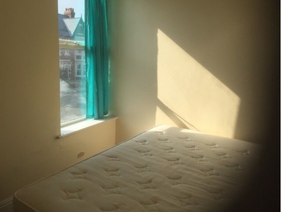 3 Bed Newly Renovated Fully Furnished Flat  2