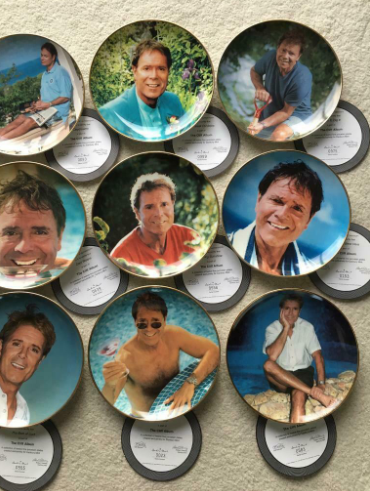 12 Cliff Richard Collectors Plates  4