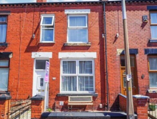 Spacious 3 Bed House to Rent  0