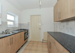 New 3 Bed Flat to Let on the Oval in Walker thumb 1