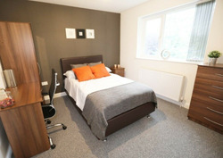 1 Beautiful Ensuite to Rent - Room thumb 1