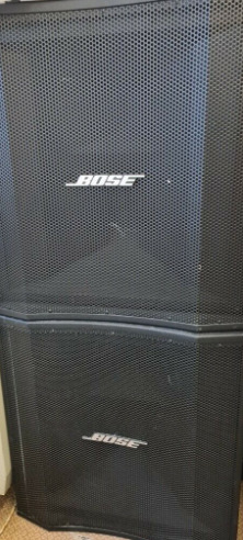 2 X Large Bose Speakers or Events / Festivals Etc.  0