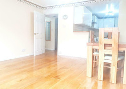 1 Bedroom Flat to Let in Marylebone thumb 3