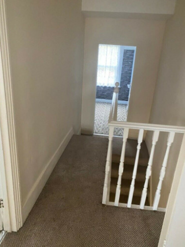 A Large Room for Rent  1