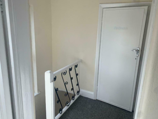 3 - 4 Bed House Available to Rent in Barnet  4