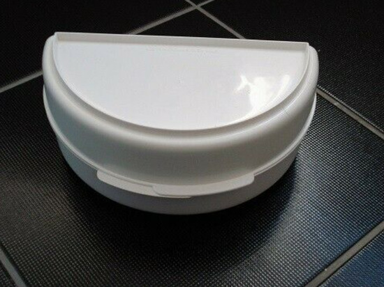 10 Brand New Microwave Cookware Items  2