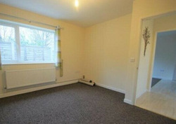 Impressive Newly Refurbished 3-Bed Mid Terrace House Available to Rent
