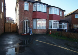 Impressive 3 Bedrooms 2 Receptions Semi-Detached House Available to Rent