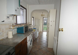 Impressive 3 Bedrooms 2 Receptions Semi-Detached House Available to Rent thumb 7