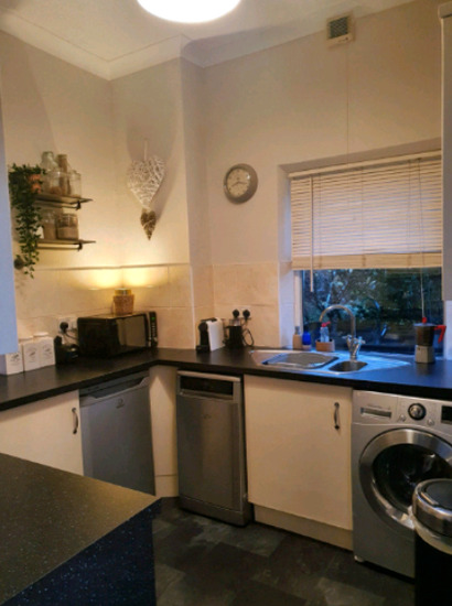 Large Furnished Double Room Available  5