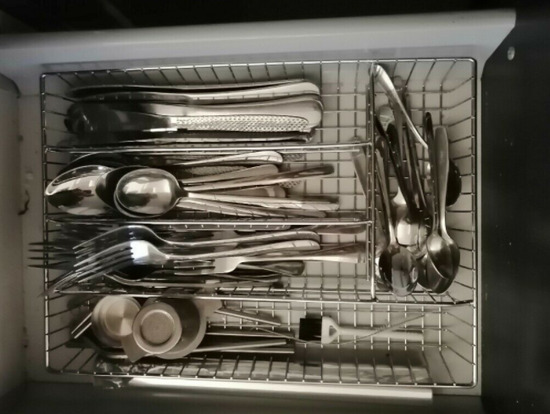 Cutlery Including Storage Metal Box  0