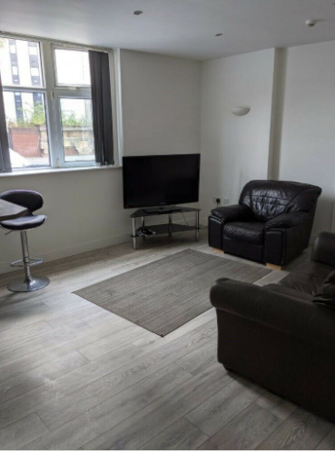 Student Apartment / Flat Available to Rent  4