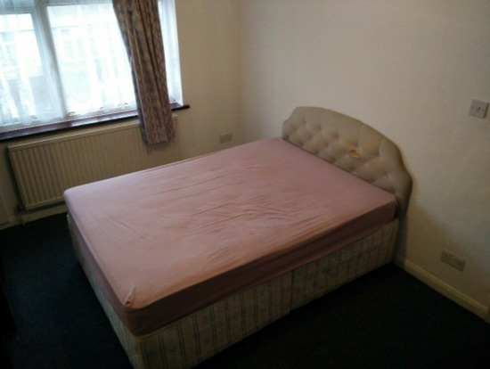 Large Double Room in Harrow Fully Furnished and Refurbished  1